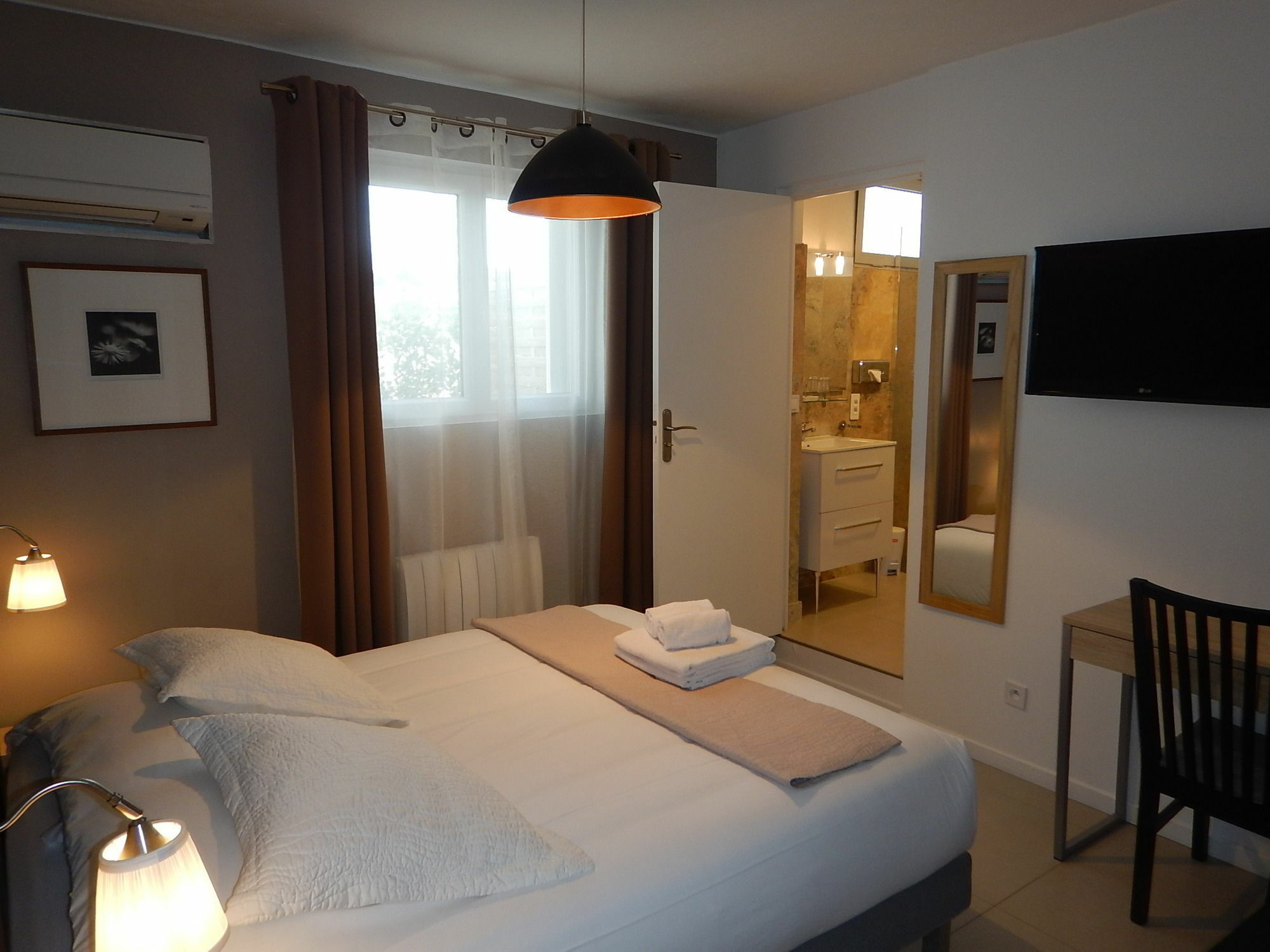 Hotel Miramar- Cap D'Antibes - La Garoupe Plage Bilik gambar